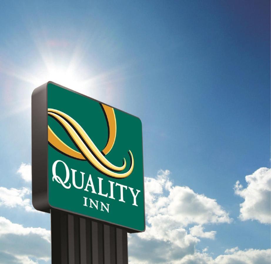 Quality Inn New York Exterior photo